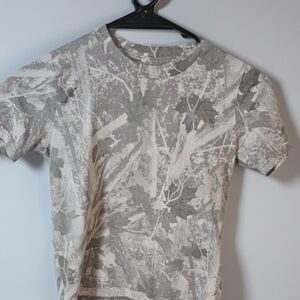 Abercrombie Kids Camo T-Shirt Size 9/10